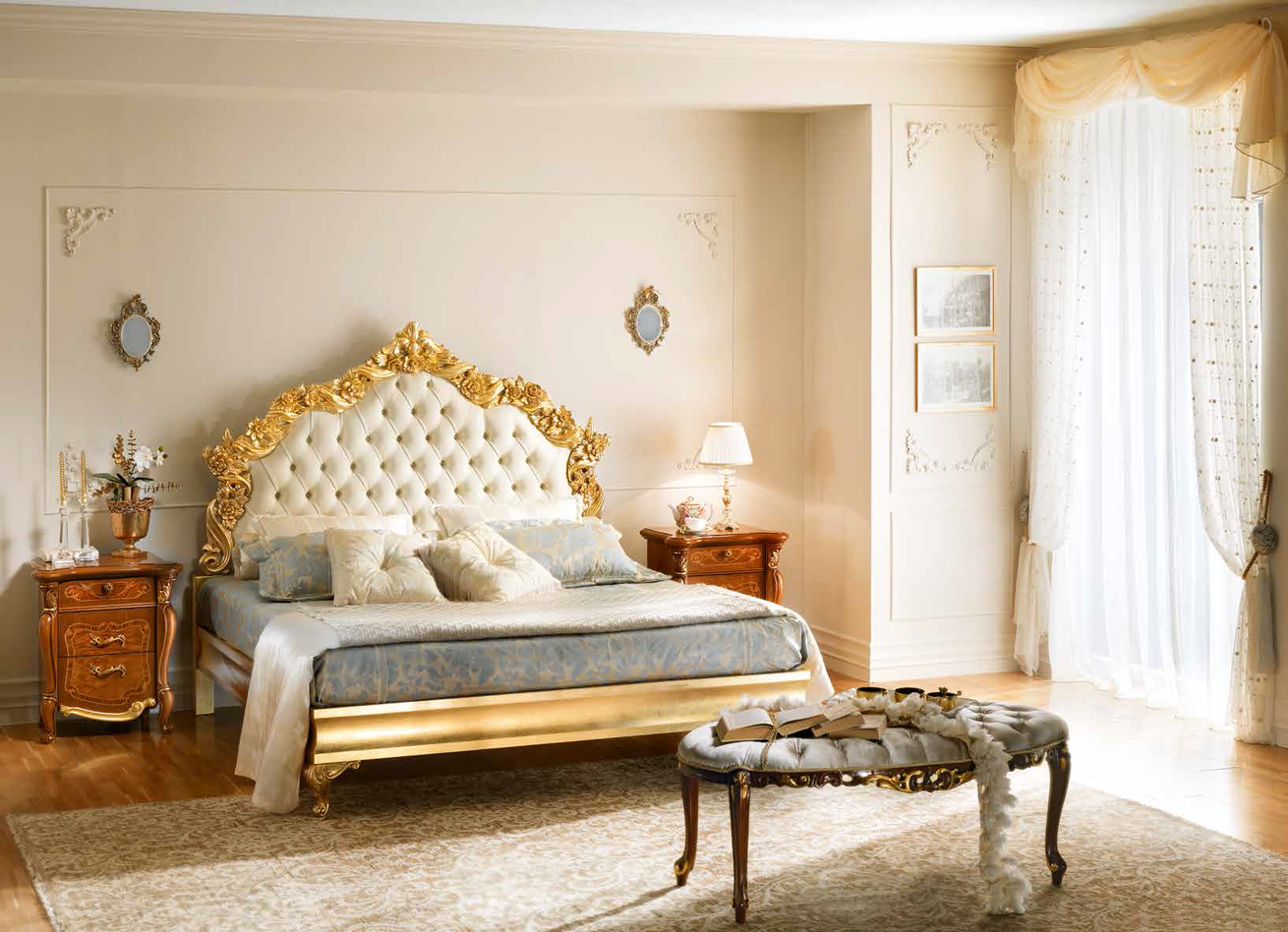 Вивальди кровати. Кровать casa 39. Зеркало Prestige сусальное золото casa+39. Кровать la Fenice. Каза 39 Верди кровать.